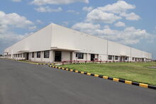 Firmengebäude XYZ Alt